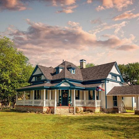 Blue Heron Bed And Breakfast On Lake Granbury Kültér fotó