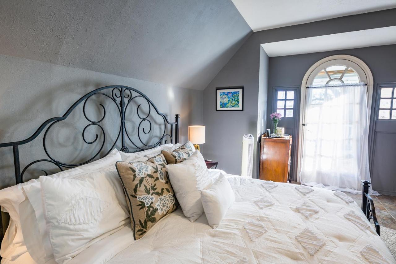 Blue Heron Bed And Breakfast On Lake Granbury Kültér fotó